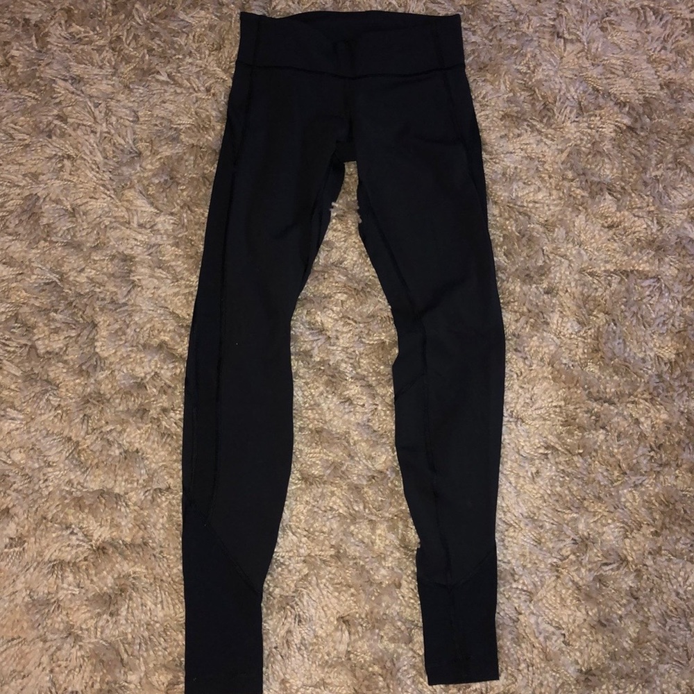 Lululemon black leggings